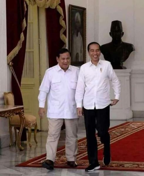 Terungkap! Alasan Logis Prabowo Bersedia Jadi Menteri Pertahanan RI