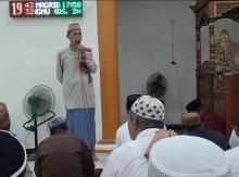 Bupati Laksanakan Solat Tarwih di Masjid Nurul Huda, Ini Penyampaiannya