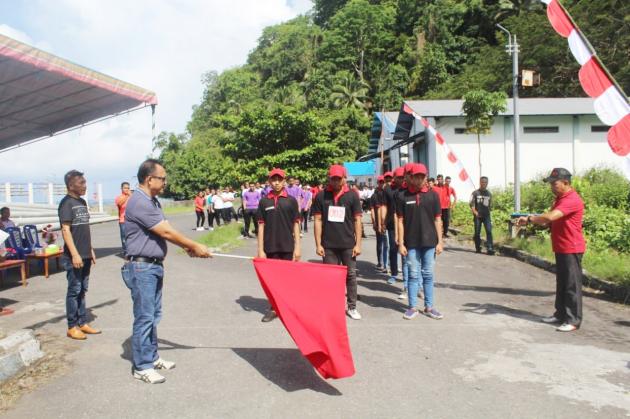 Bogar Lepas Lomba Gerak Jalan Prestasi