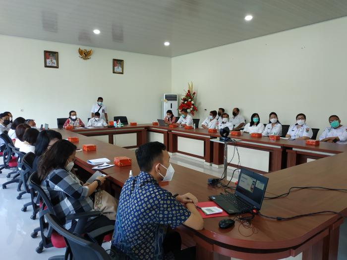 Inspektorat Mitra Monitoring Renovasi Ruang Sekolah dan Pengadaan TIK  