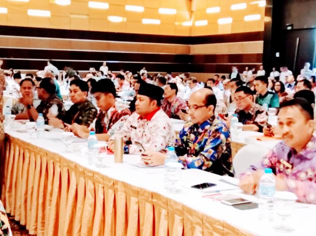 Sekda Bolsel Paparkan Program Prioritas di Rakorev RKPD 2018