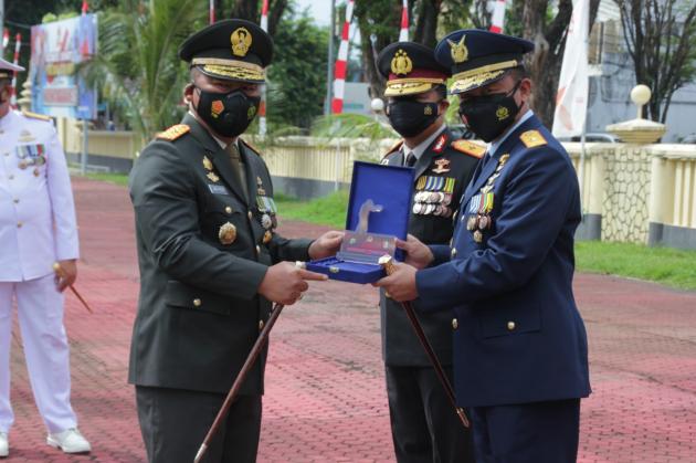 Forkopimda Lomba Menembak Bhayangkara 75th Anniversary Shooting Championship 2021 Piala Kapolda Sulut Danlanudsri Juara 3