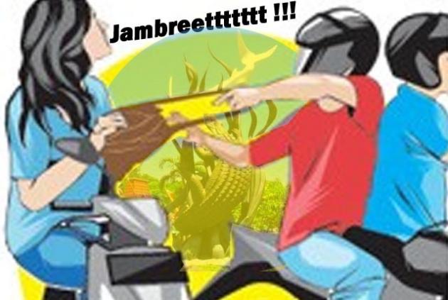 Hati-hati , Aksi Jambret Mengunakan Sepeda Motor Gentayanan