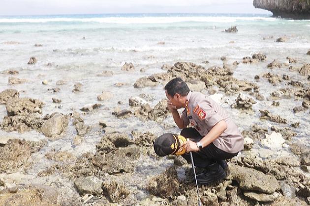 Kapolda Sulut ikut ‘Gaya’ Jokowi di Miangas