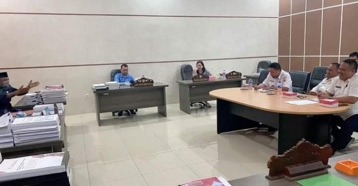Komisi II DPRD Kotamobagu Gelar Rapat Internal