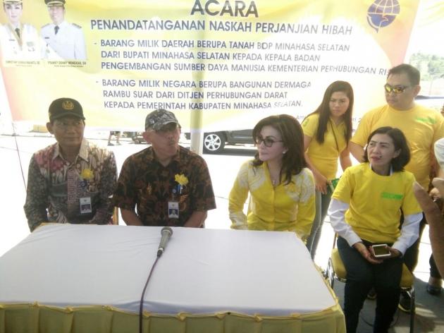 Kepala BPSDMP Bersama Bupati Tetty Teken NPHD 