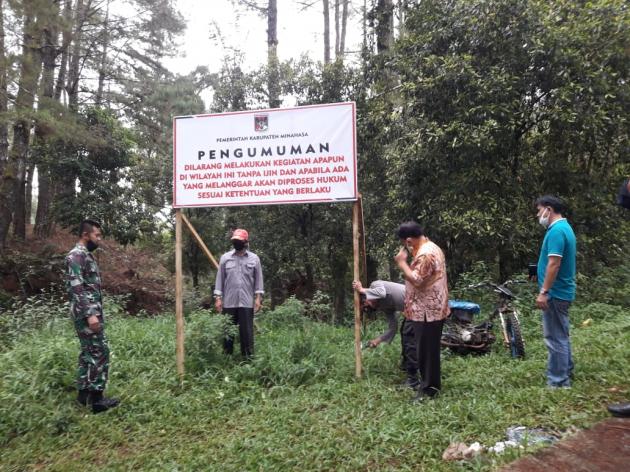 Stop! Dilarang Beraktivitas di Perkebunan RombeMangal