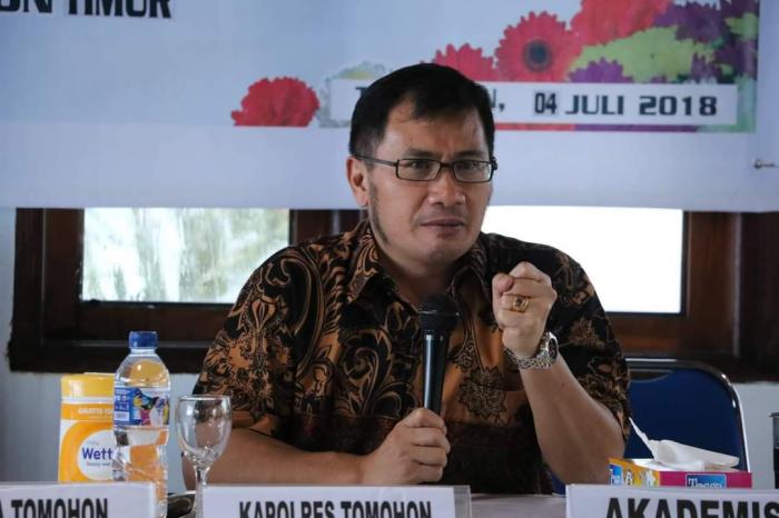 Direstui Rektor Berty Sompie, Ferry Liando Siap Maju Pildek Fisip Unsrat