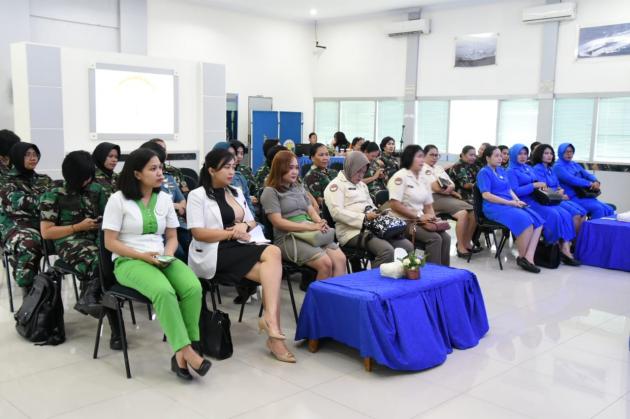Sosialisasi Cara Merawat Tubuh Agar Tetap Kelihatan Cantik Diterima Kowal Lantamal  VIII