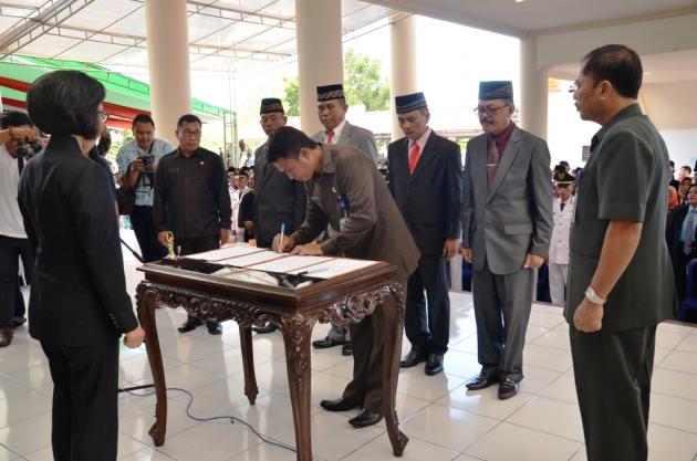 50 Pejabat Bolmong Lengser, 15 Diantaranya Pejabat Eselon II