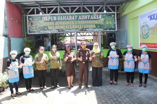 Sebulan Beroperasi dan Capai Target 6000 Kotak Makanan, Dapur Adhyaksa Resmi Ditutup