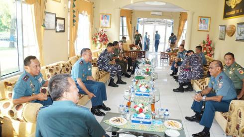 Danlantamal Dampingi Pangkoarnada II Hadiri Kegiatan RI-RPBC di Davao