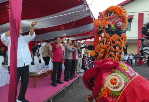 Walikota Bitung Ir Maurits Mantiri, Sebut Festival Cap Go Meh Jadi Daya Tarik Minat Wisatawan