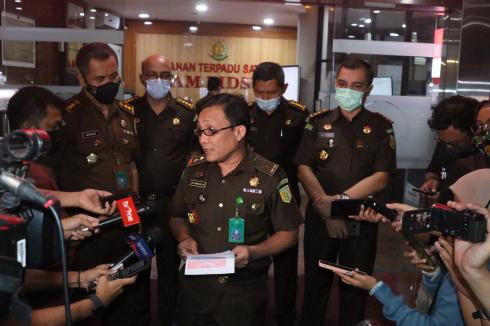 Kejagung Menahan 2 Tersangka Perkara Dugaan Tipikor Terkait Pemberian Fasilitas Pembiayaan PT.Bank Syariah Mandiri