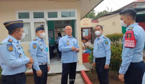 Dirkamtib Ditjenpas Periksa Situasi Rutan Manado