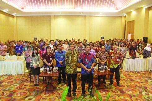 Wagub Puji Manado Raih Nilai BB SAKIP