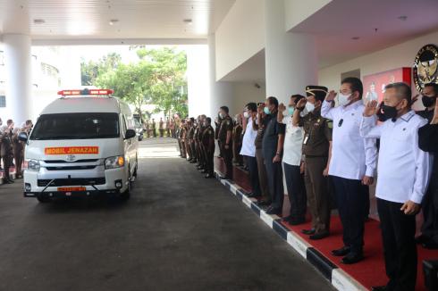 Mantan Jaksa Agung RI Basrief Arief Meninggal Dunia