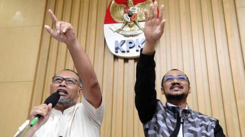 Tak Kooperatif, Polri Diminta Tahan Abraham dan Bambang