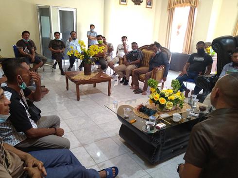 PT Conch Dikabarkan Lakukan PHK Sepihak, Para Pekerja Mengadu ke DPRD Bolmong