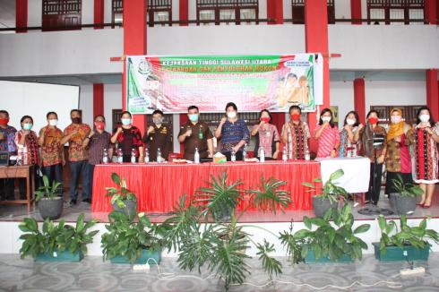 Tim Penkum Kejati Sulut Lakukan  Penyuluhan dan Penerangan Hukum  di SMA Negeri 1 Bitung 