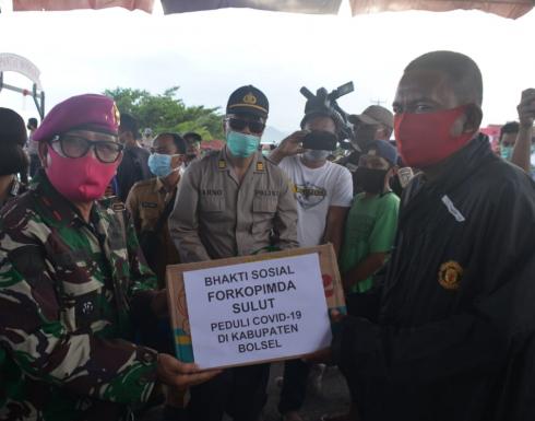 Dampak Covid-19 Forkopimda Provinsi Sulut Adakan Baksos di Pesisir Pantai Selatan Sulut
