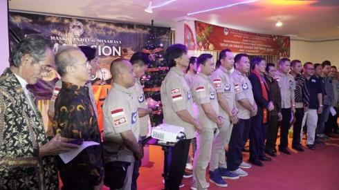 Walikota, Pimpin Ibadah Sambut Natal di Jemaat GMIM Sion Jakarta Utara dan Pelantikan Panji Yosua