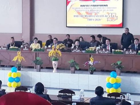 DPRD Gelar Paripurna  HUT Minsel Ke 17