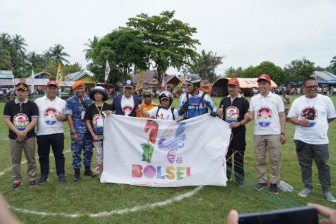 Ratusan Atlet Paralayang Ramaikan even Paragliding Nasional di Bolsel