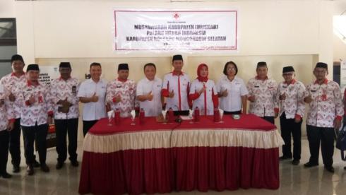 Ketua PMI Lantik Pengurus dan Tim Giat Donor