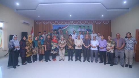 Alkatiri  Disambut  Bupati Depri, Saat Kunker ke Bolmut