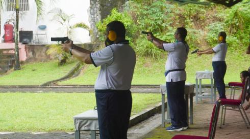 Sambil Olahraga, Danlantamal VIII Tinjau Fasduk Di Mako 