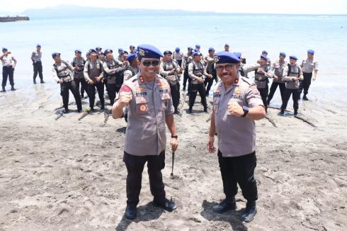 Pembinaan Personil Ditpolairud Polda Sulut Ditutup Dengan Apel Pembaretan