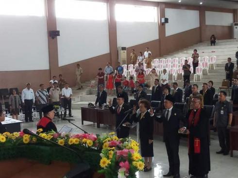 Pimpinan DPRD Definitif Disumpah