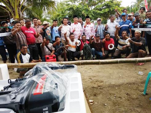 2019 Pemkab Bolsel Alokasikan Bantuan Perahu Tuna untuk Nelayan