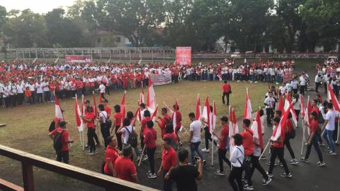 Dukung Pelantikan Presiden dan Wapres, Ribuan Elemen Warga Ikuti Parade Sulut Hebat Cinta Damai 