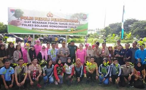 Bupati dan Kapolres Tanam Pohon Jenis Mahoni, Cempaka dan Nantu
