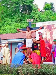 Warga Lapas Manado Ikuti Prosesi Jalan Salib