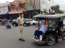 Dinkes Bagi-bagi Masker, Cegah nCoV