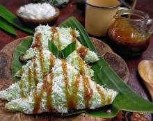 Cara Membuat Kue Lupis Lembut dan Enak