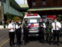 Korem 131/Santiago Terima CSR 1 Unit Mobil Ambulance Dari BRI