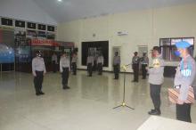 Terapkan Protokoler COVID-19, Polres Minsel Gelar Upacara Kenaikan Pangkat Delapan Personel Bintara