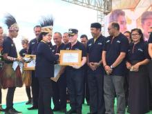 Palandung Wakili Sasingen Terima Penghargaan dari Kemenkes