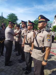 Pimpin Sertijab Kasat Sabhara, Kapolsek Mapanget dan Kapolsek Kawasan Bandara, Ini Pesan Kapolresta