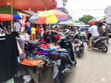 Kendaraan Dilarang Parkir di Area Pasar Serasi